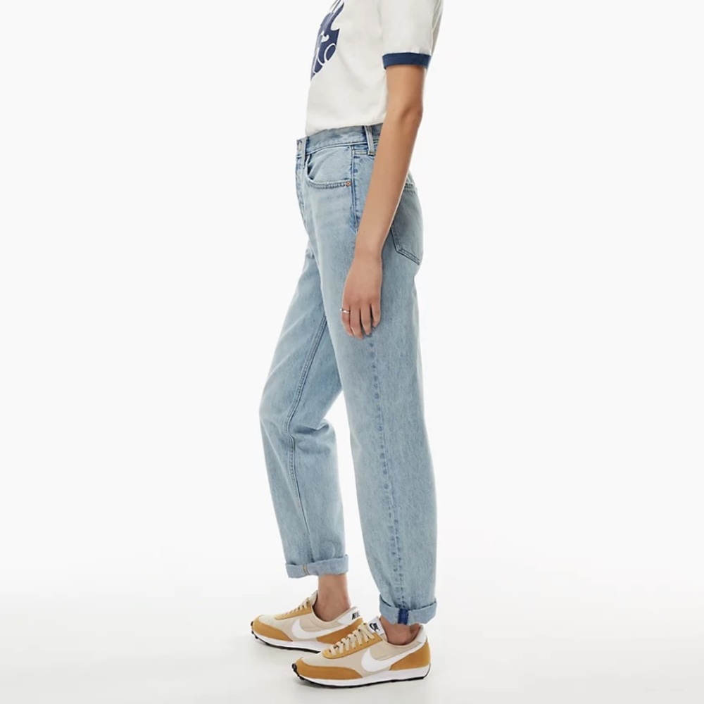 Aritzia Denim Forum Boyfriend Jeans!